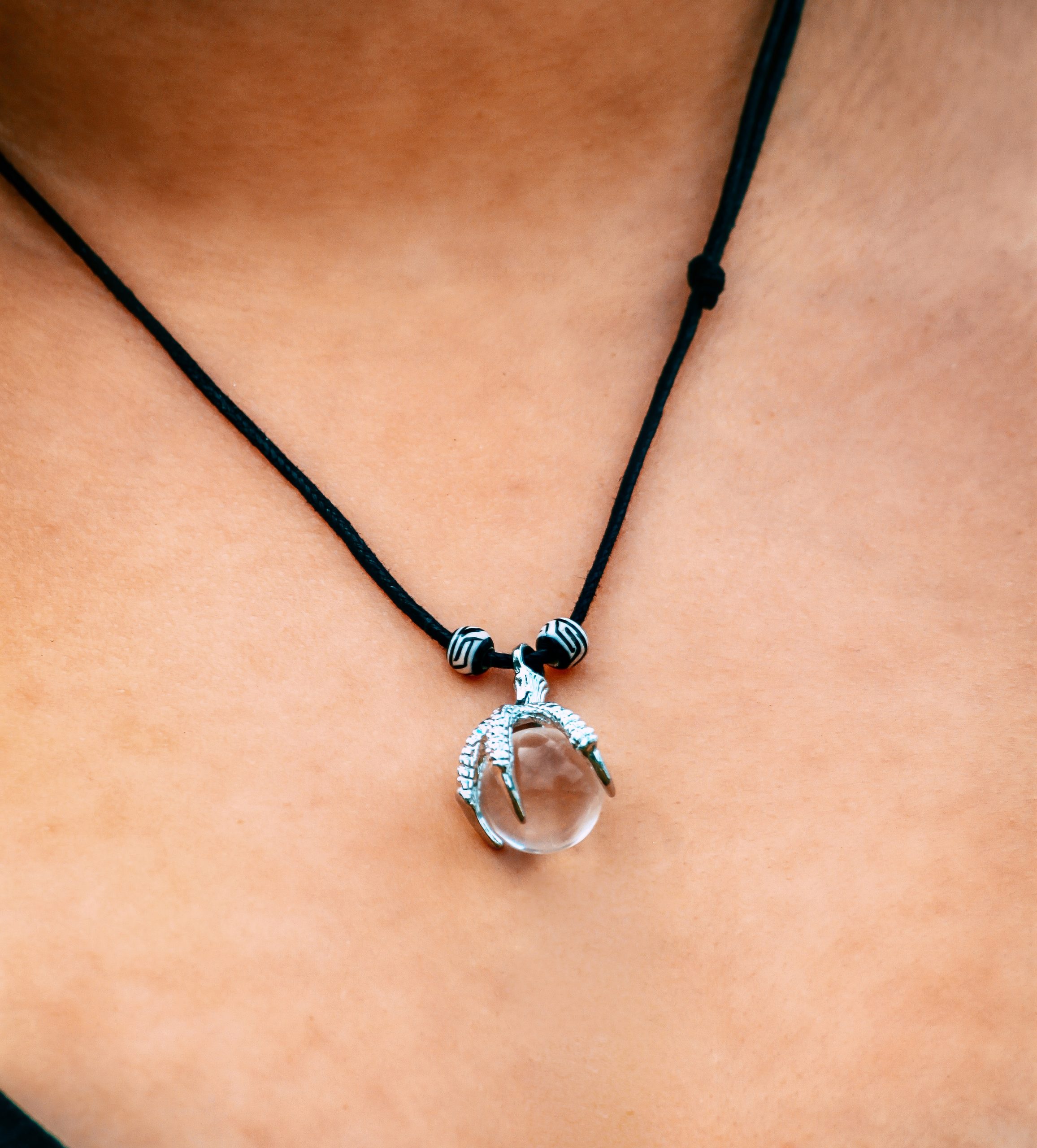 Mia Jewel Shop: Dragon Claw Stone Ball Necklace
