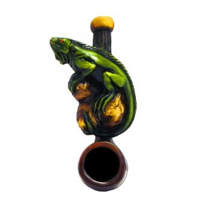 Handcrafted tobacco smoking hand pipe of a green iguana on a rock in mini size.
